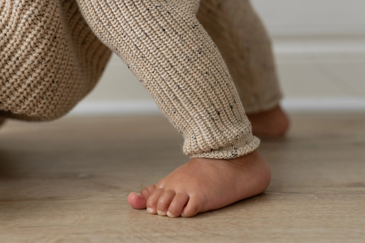 Speckled Oak Knit Pants